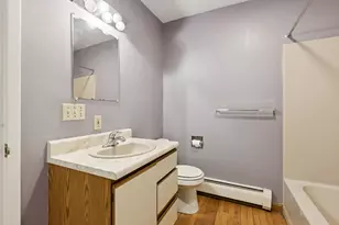 85 Middle St, Hallowell, ME 04347 - Photo 18