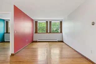 85 Middle St, Hallowell, ME 04347 - Photo 4