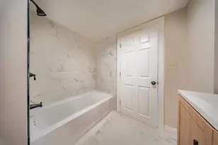 71 Pearl St, Bath, ME 04530 - Photo 14