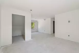 53 Lochwood Dr, Gorham, ME 04038 - Photo 12