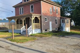 49 W Broadway, Lincoln, ME 04457 - Photo 10