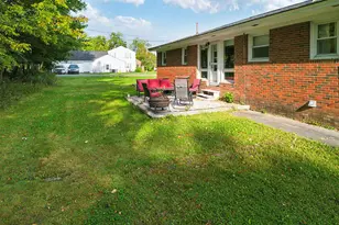 5 Robert St, Winslow, ME 04901 - Photo 10