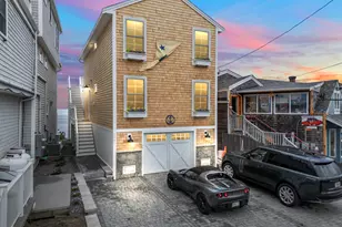 117 Perkins Cove Rd, Ogunquit, ME 03907 - Photo 2