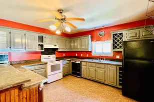 239 N Dexter Rd, Parkman, ME 04443 - Photo 8