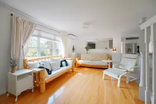 818 Forest Ave, Orono, ME 04473 - Photo 2