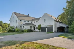 11 Orchard Hill Rd, Freeport, ME 04032 - Photo 2