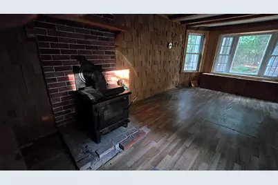 26 Front Avenue, Poland, ME 04274 - Photo 10