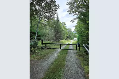 672 Meadow Lane, Rumford, ME 04276 - Photo 8