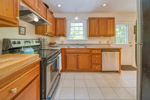 208 Congress St, Belfast, ME 04915 - Photo 6