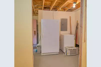 208 Congress Street, Belfast, ME 04915 - Photo 28