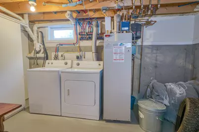 208 Congress Street, Belfast, ME 04915 - Photo 32