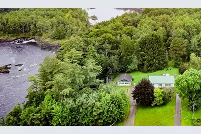 464 Gilman Falls Avenue, Old Town, ME 04468 - Photo 2