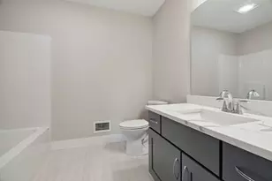 7 Washburn Farm Ln, Kittery, ME 03905 - Photo 12