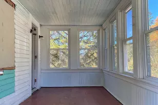 33 Pleasant St, Calais, ME 04619 - Photo 12