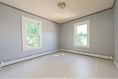 413-425 Cumberland Street, Rumford, ME 04276 - Photo 8
