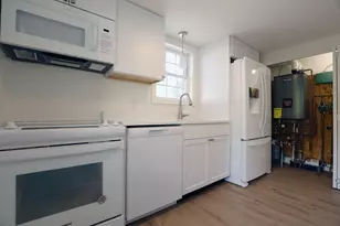 228 Water St, Hallowell, ME 04347 - Photo 22