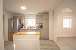 94 S Maple St, Greenville, ME 04441 - Photo 8