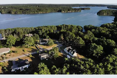 29 Pleasant Street, Newcastle, ME 04553 - Photo 54