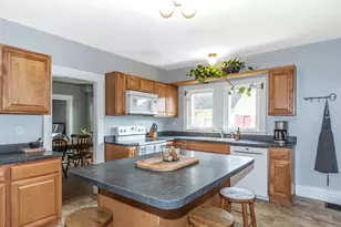 894 Main St, Waterboro, ME 04087 - Photo 8