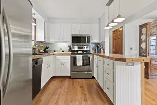 153 Regan Ln, Portland, ME 04103 - Photo 10