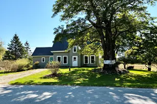 113 Wardwell Point Rd, Penobscot, ME 04476 - Photo 2