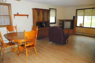 107 Riverside Dr, Mechanic Falls, ME 04256 - Photo 4