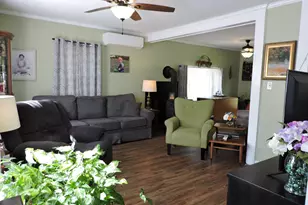 17 Baker St, Clinton, ME 04927 - Photo 12