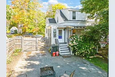 10 Edgewood Street, Waterville, ME 04901 - Photo 8