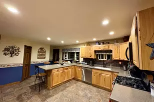 557 Enfield Rd, Lincoln, ME 04457 - Photo 8