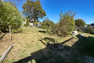 23 Washington St, Lubec, ME 04652 - Photo 28