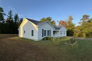 5 Chestnut St, Unity, ME 04988 - Photo 2