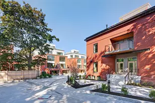 53 Carleton St, Portland, ME 04102 - Photo 6