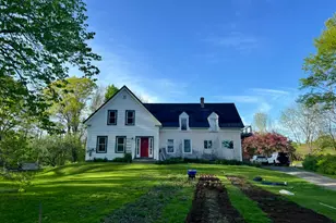 564 Hussey Hill Rd, Vassalboro, ME 04989 - Photo 2