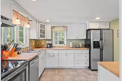 18 Governor Hill Road, Eliot, ME 03903 - Photo 8