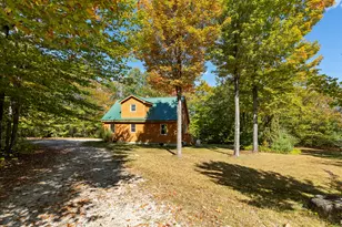 34 Log Cabin Ln, Greenwood, ME 04255 - Photo 6