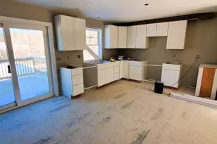 16 Shepherd Ln, Windham, ME 04062 - Photo 2