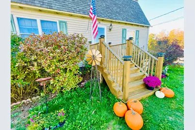 28 Messina Drive, Skowhegan, ME 04976 - Photo 2