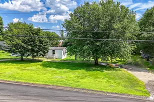 175-179 Maple Ave, Farmington, ME 04938 - Photo 6