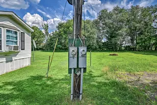 175-179 Maple Ave, Farmington, ME 04938 - Photo 16