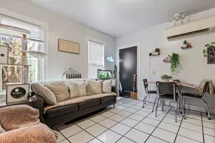 9 C St, Portland, ME 04102 - Photo 8