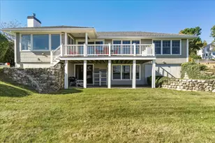 79 Perkins St, Castine, ME 04421 - Photo 4