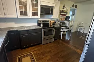 9 Maple St, East Millinocket, ME 04430 - Photo 12