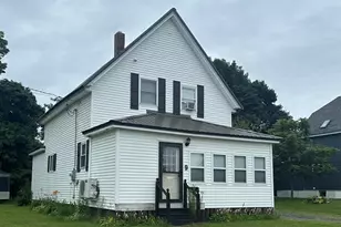 9 Maple St, East Millinocket, ME 04430 - Photo 1