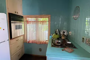 30 Dow St, Portland, ME 04102 - Photo 22