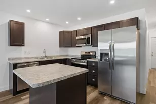 27 Village Cir, Augusta, ME 04330 - Photo 6