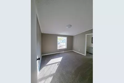 27 Adams Street, Skowhegan, ME 04976 - Photo 12