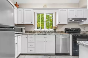 2 Bunker Hill Terrace, Scarborough, ME 04074 - Photo 8