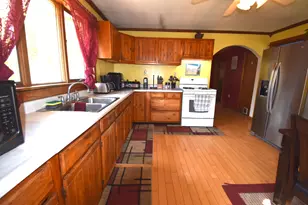 3 Pine Ln, Burnham, ME 04922 - Photo 6