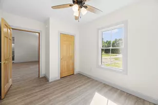 410 Peltoma Ave, Pittsfield, ME 04967 - Photo 30