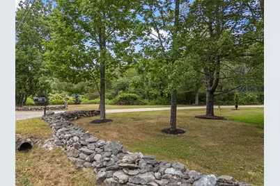 207 N Auburn Road, Auburn, ME 04210 - Photo 2